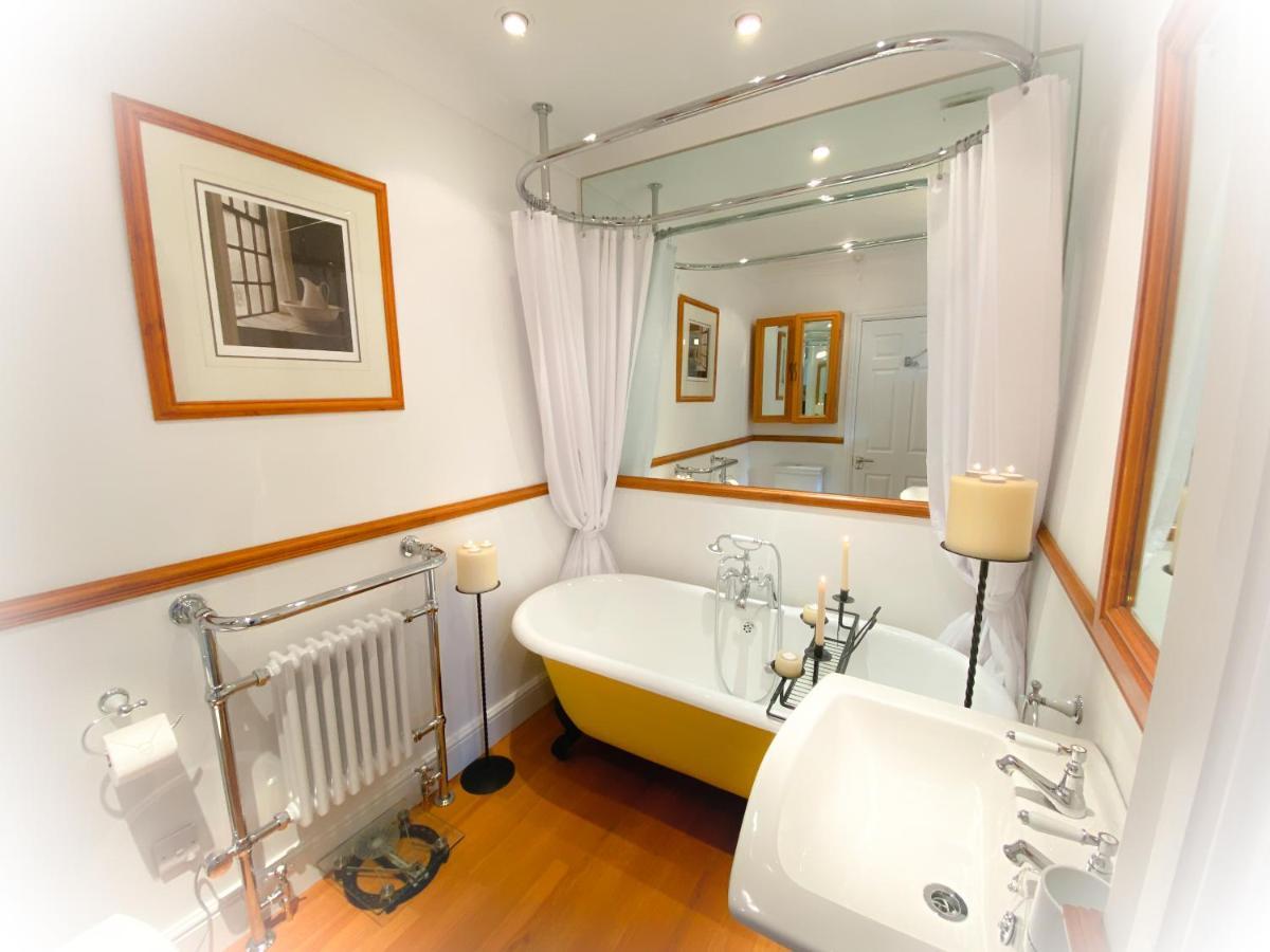 The Quay - Old Town Poole B&B - Great Location - Secure Free Parking Екстер'єр фото