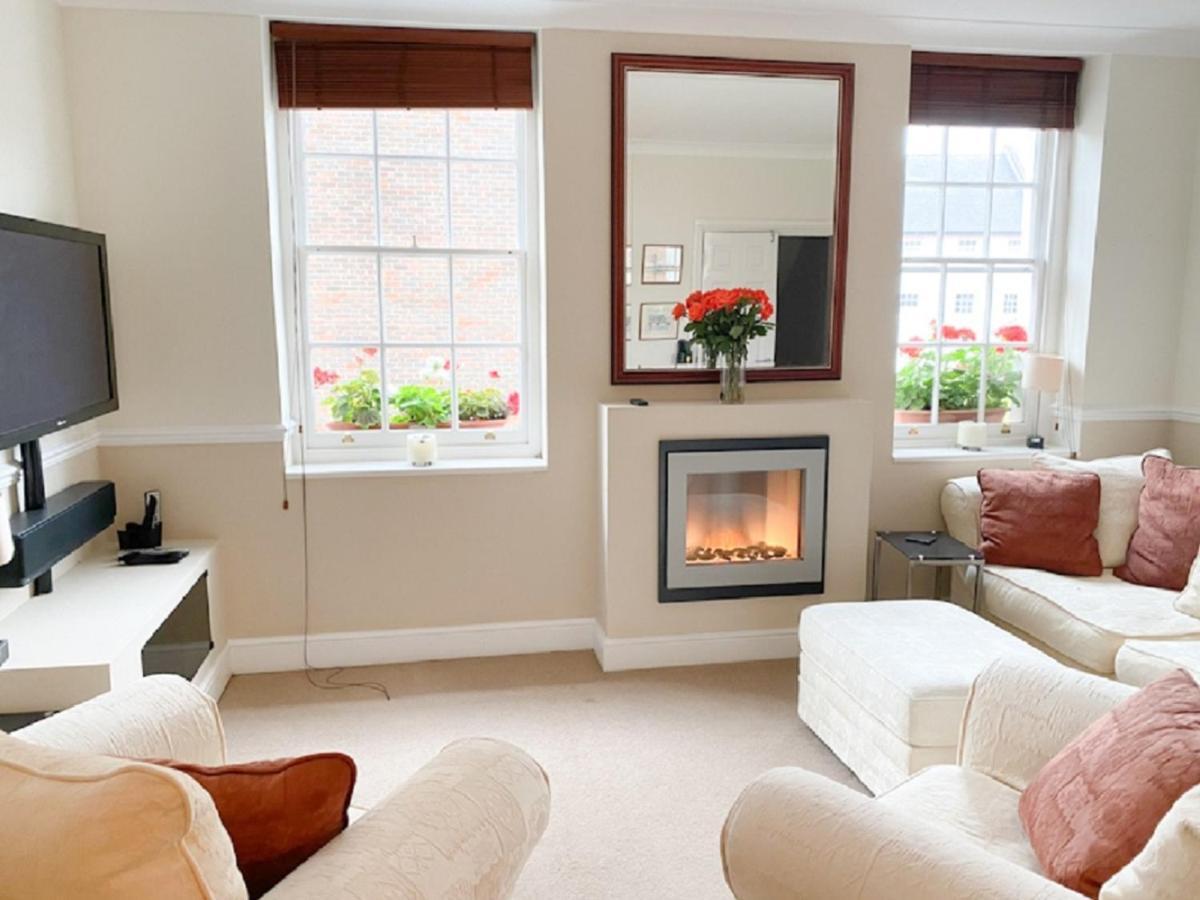 The Quay - Old Town Poole B&B - Great Location - Secure Free Parking Екстер'єр фото
