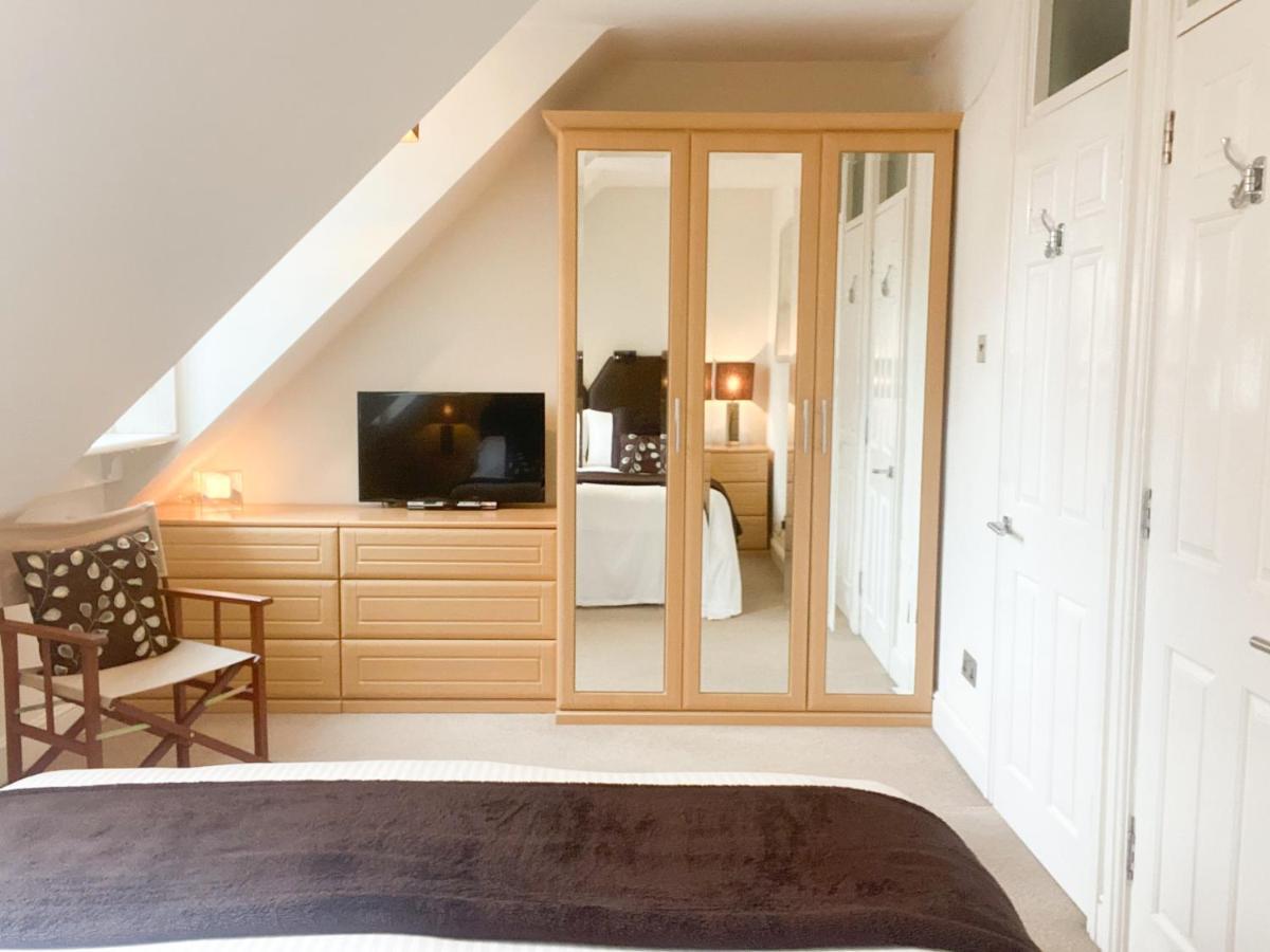 The Quay - Old Town Poole B&B - Great Location - Secure Free Parking Екстер'єр фото
