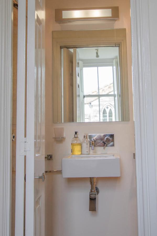The Quay - Old Town Poole B&B - Great Location - Secure Free Parking Екстер'єр фото